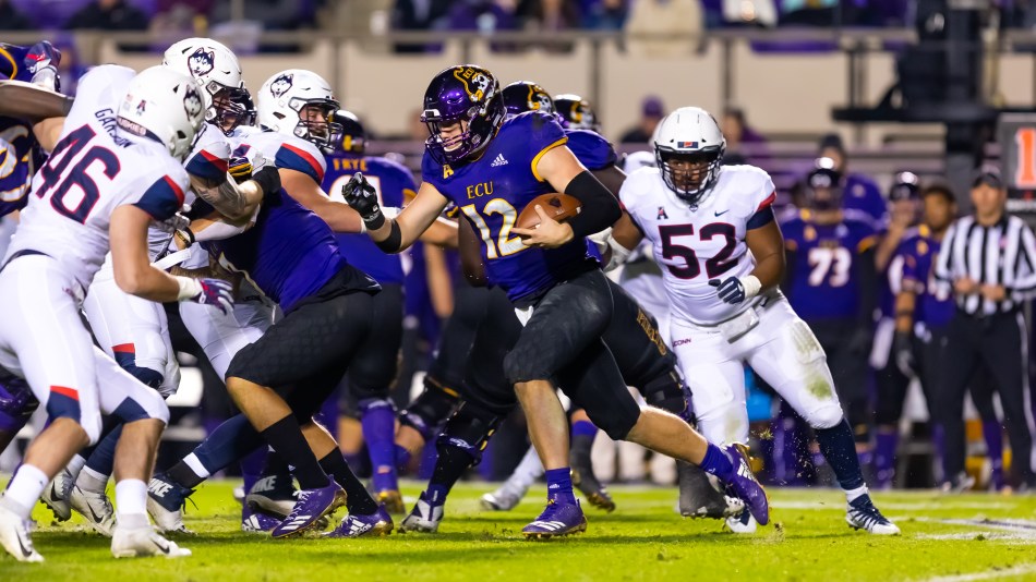 Ahlers running the ball